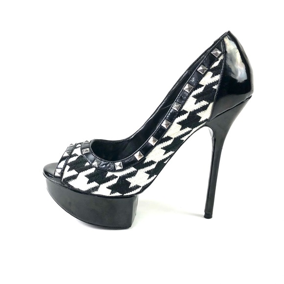 Bebe Leticia Studded Houndstooth Platform Pump - Picture 5 of 10